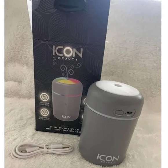 ICON Other - 🆕 🩶ICON🩶Beauty Mini Humidifier - Gray